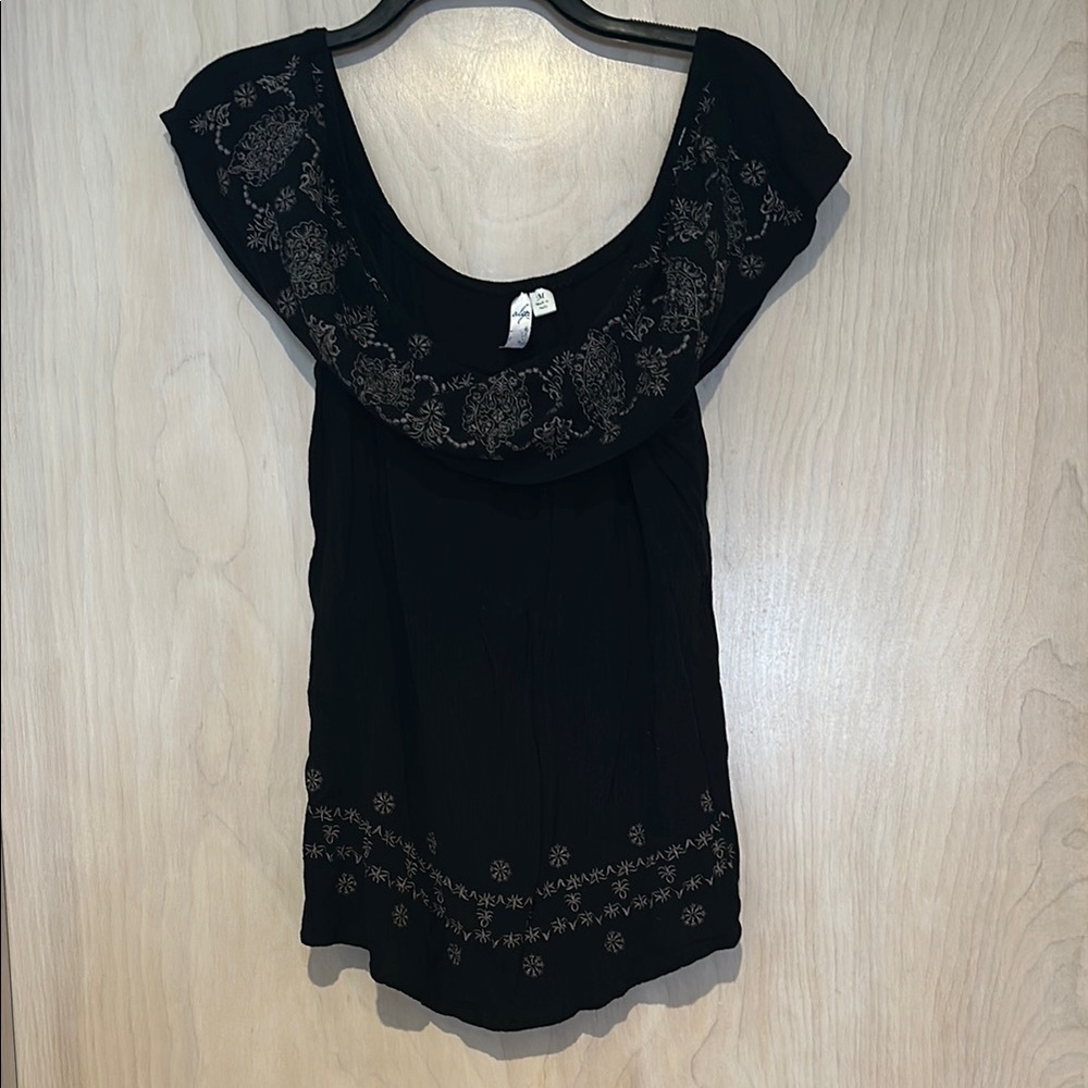 Alya Black Embroidered off the shoulder Women's Top
